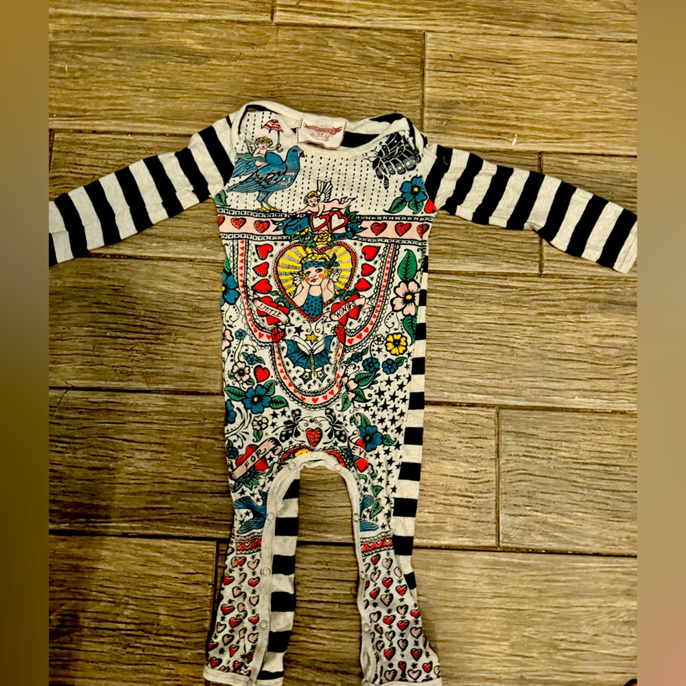 Little Wings vintage tattoo jumper. Organic material. Rare! HTF! 24 mo